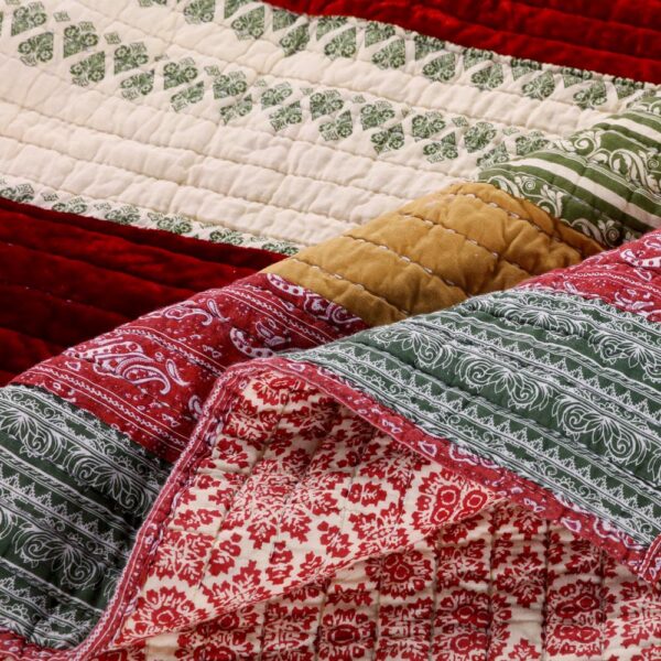 Marley Cranberry Quilt Set Greenland Home Fashions