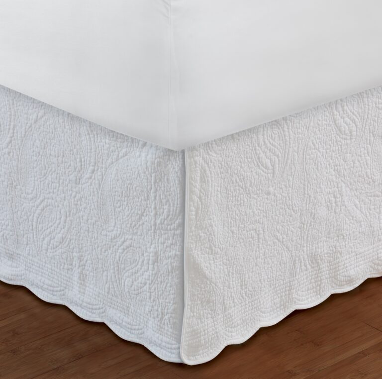 Paisley Quilted White Bed Skirt 18″ Queen Greenland Home Fashions