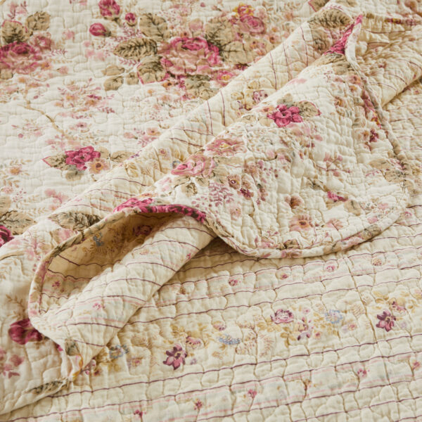 Antique Rose Ecru Bedspread Set – Greenland Home Fashions