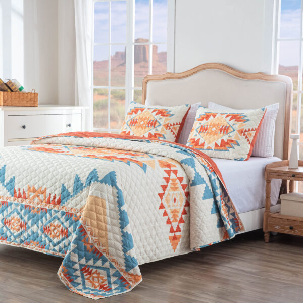 Horizon Quilt Set Greenland Home Fashions