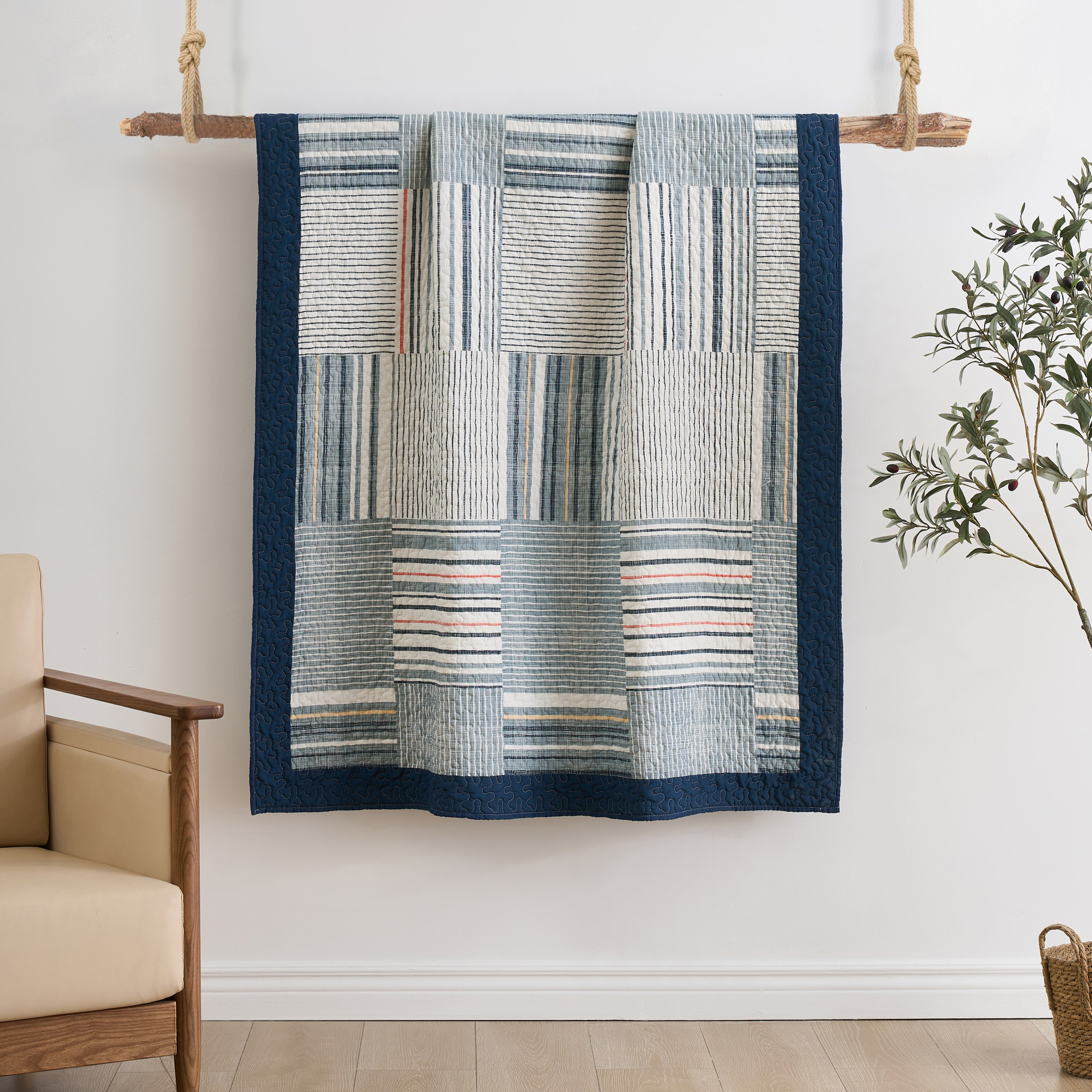 Voyage throw on a stick with ropes 3500